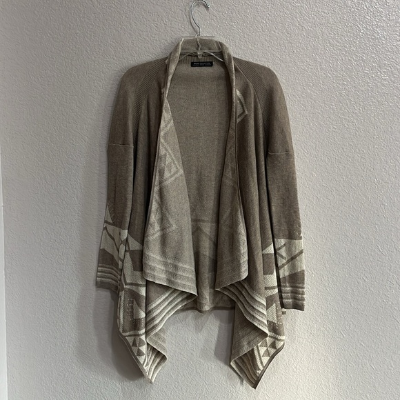 Bajee Collection By Becool Cardigan S/M Womens Tan Cream Long Sleeve Boho - Picture 1 of 11